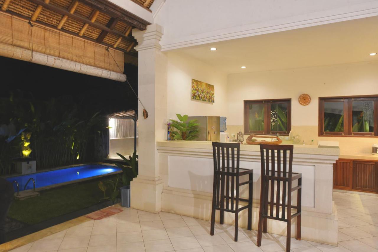 Arona Villa Sanur Екстер'єр фото