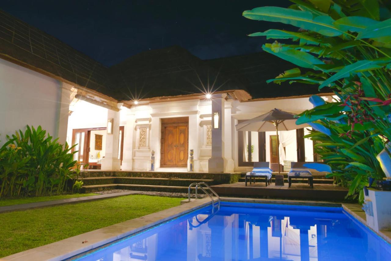Arona Villa Sanur Екстер'єр фото