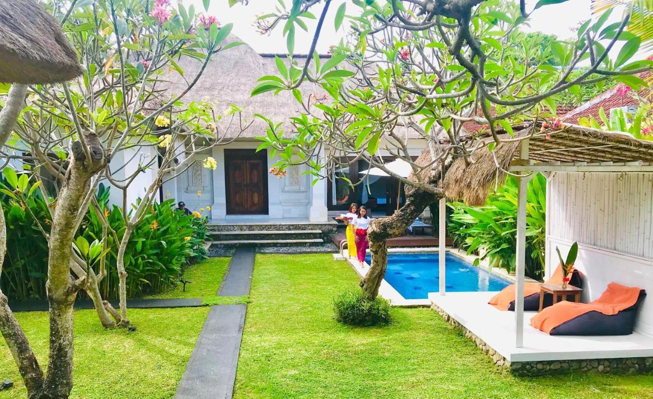 Arona Villa Sanur Екстер'єр фото