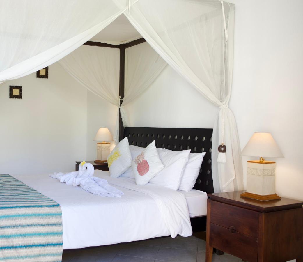 Arona Villa Sanur Екстер'єр фото