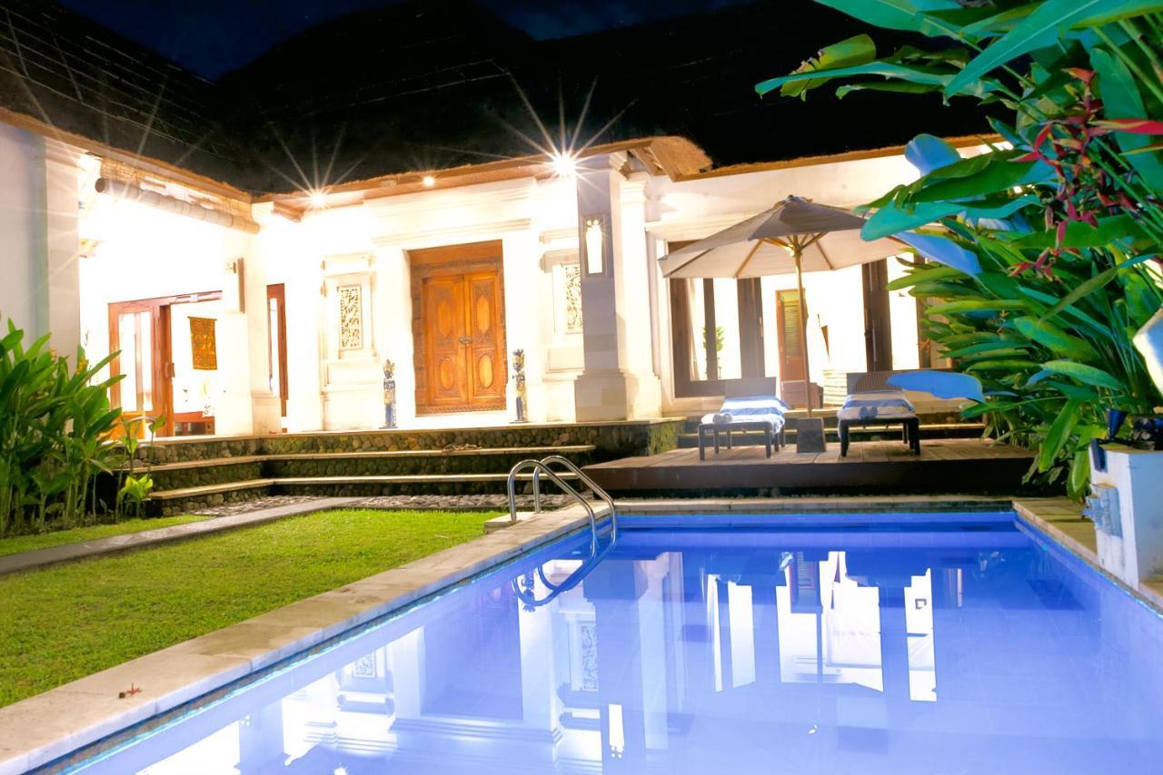 Arona Villa Sanur Екстер'єр фото